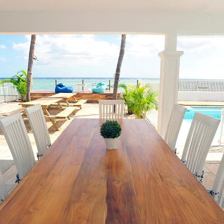The Beach House - West Coast Mauritius Ривьер-Нуар Экстерьер фото