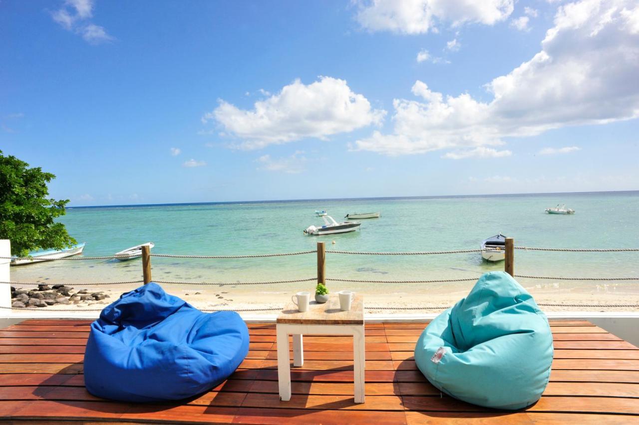 The Beach House - West Coast Mauritius Ривьер-Нуар Экстерьер фото